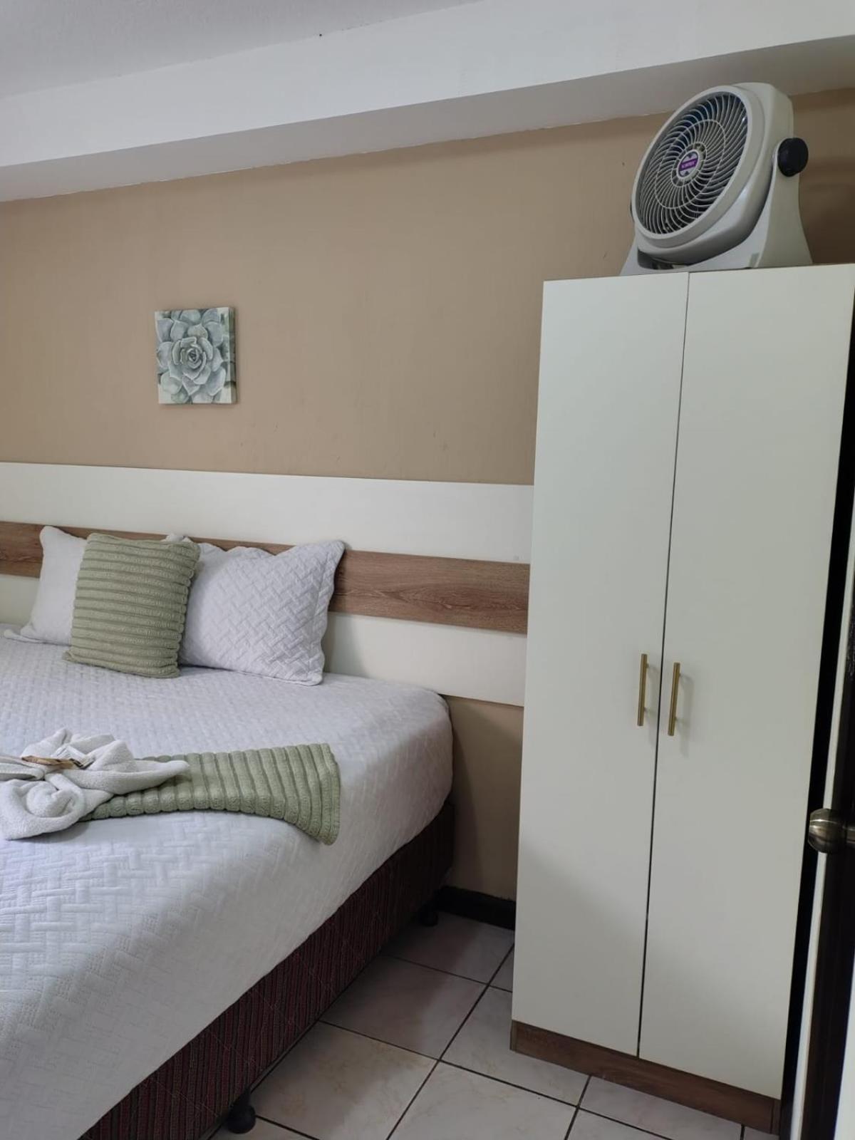Urban Hotel