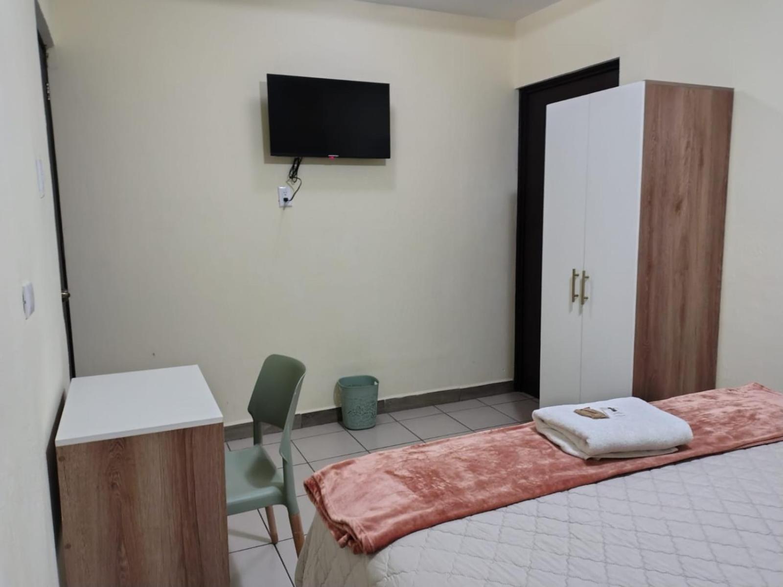 Hotel Urban *