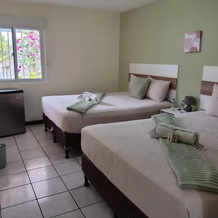 Hotel Urban Home Guatemala City Exterior photo