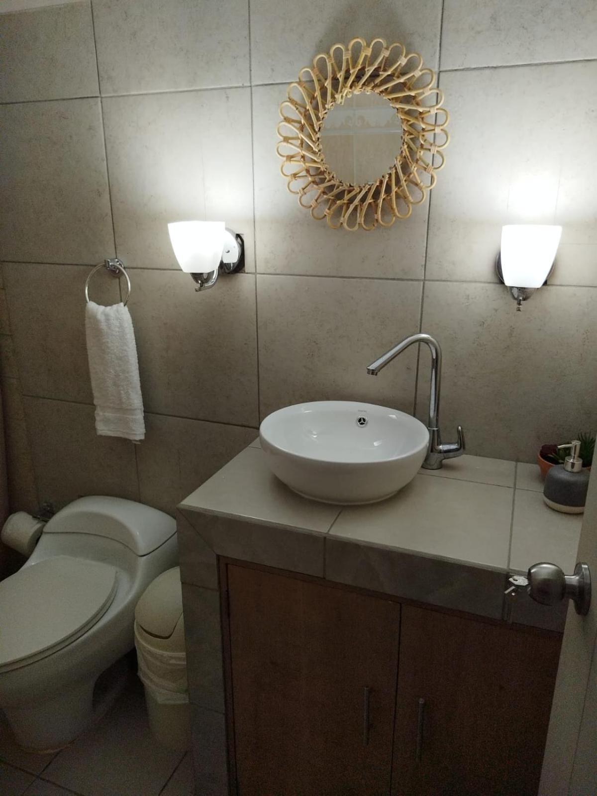 Hotel Urban *